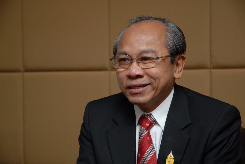 13241170931324117124l