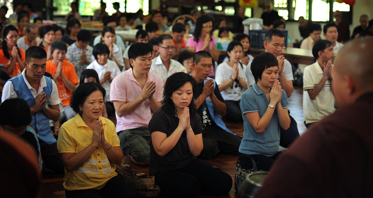 theravada-buddhism-1846420_1280